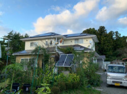 東日本大震災時に大活躍したO様邸の太陽光発電システムに、シャープ蓄電池の工事が完了！